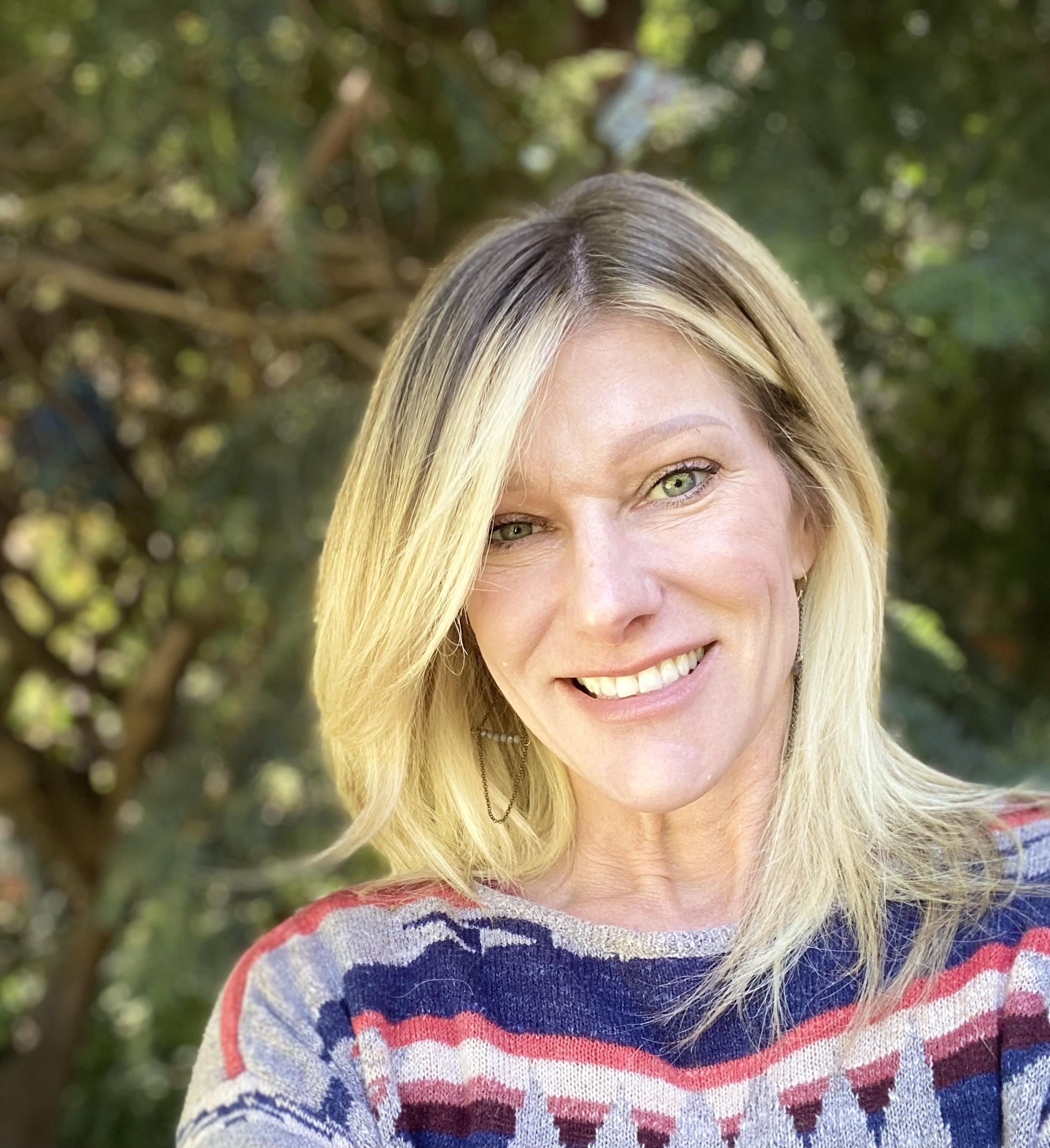 Carolynn Hunt - Flower Fleurt owner and floral designer