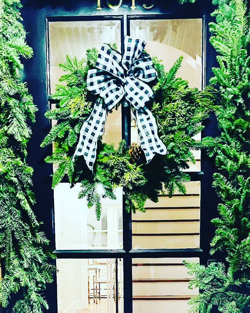 Winter seasonal planter